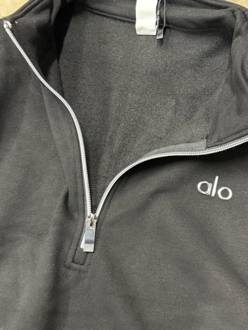 ALO Yoga Men’s Black Half-Zip Sweater